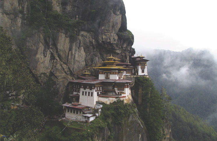 The Kingdom Of Peaks And Stream – Travel To Bhutan